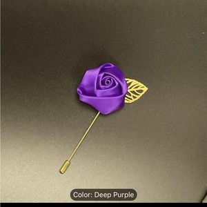Dark purple flower pin
